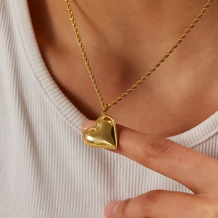 Mettle Necklace