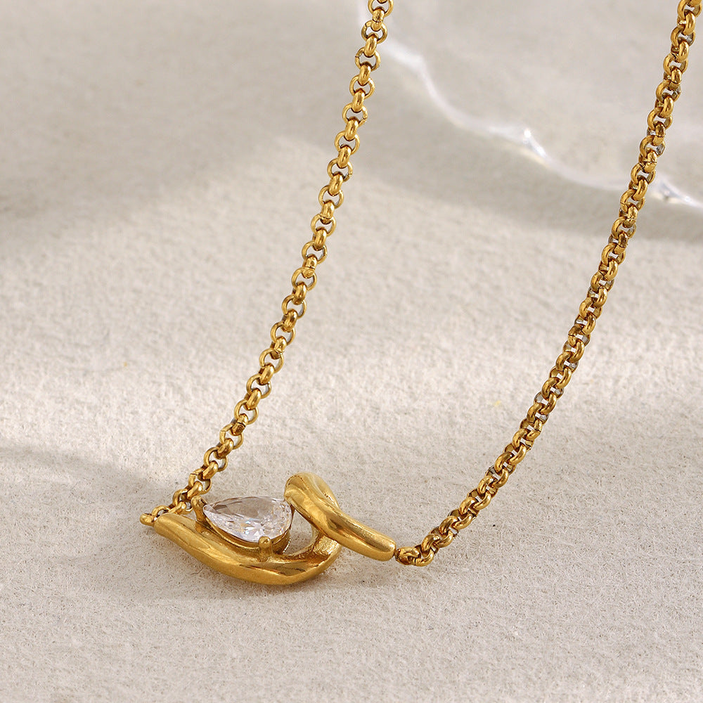 Sway Necklace
