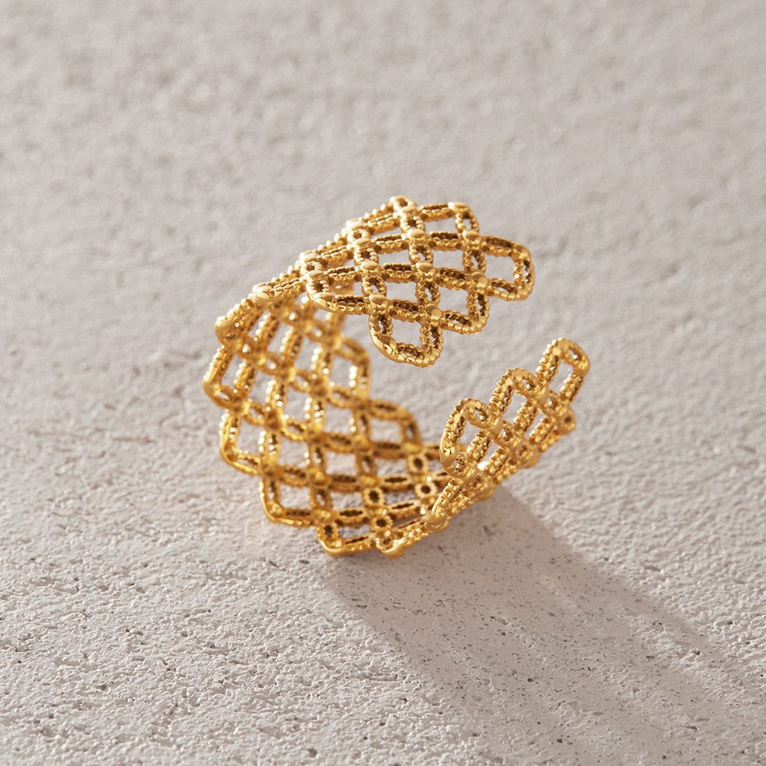 Tapestry Gold Band
