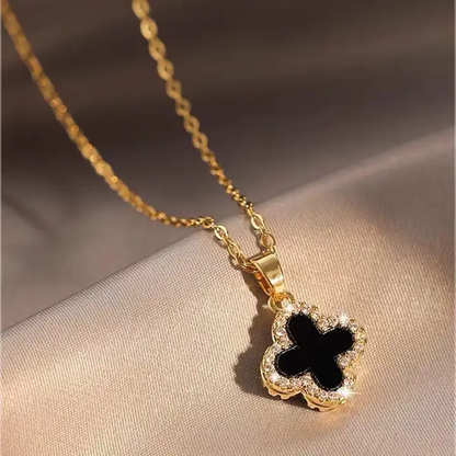 Clover Necklace