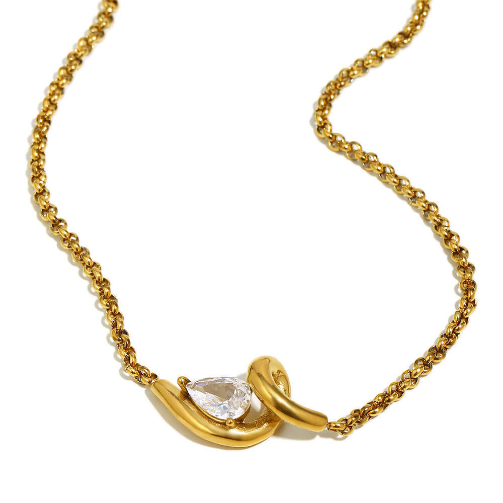 Sway Necklace