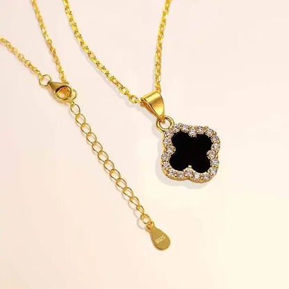 Clover Necklace