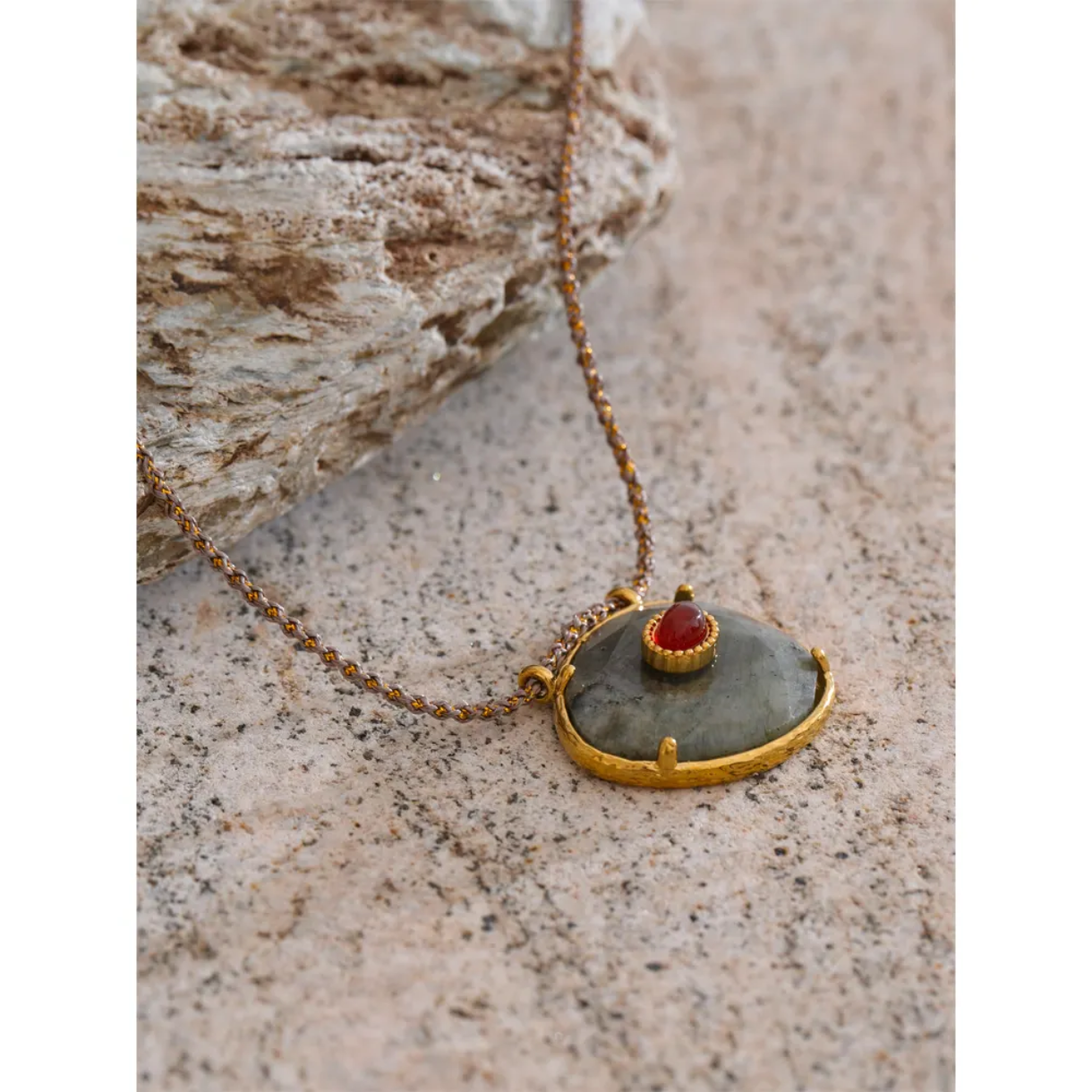Novel Necklace