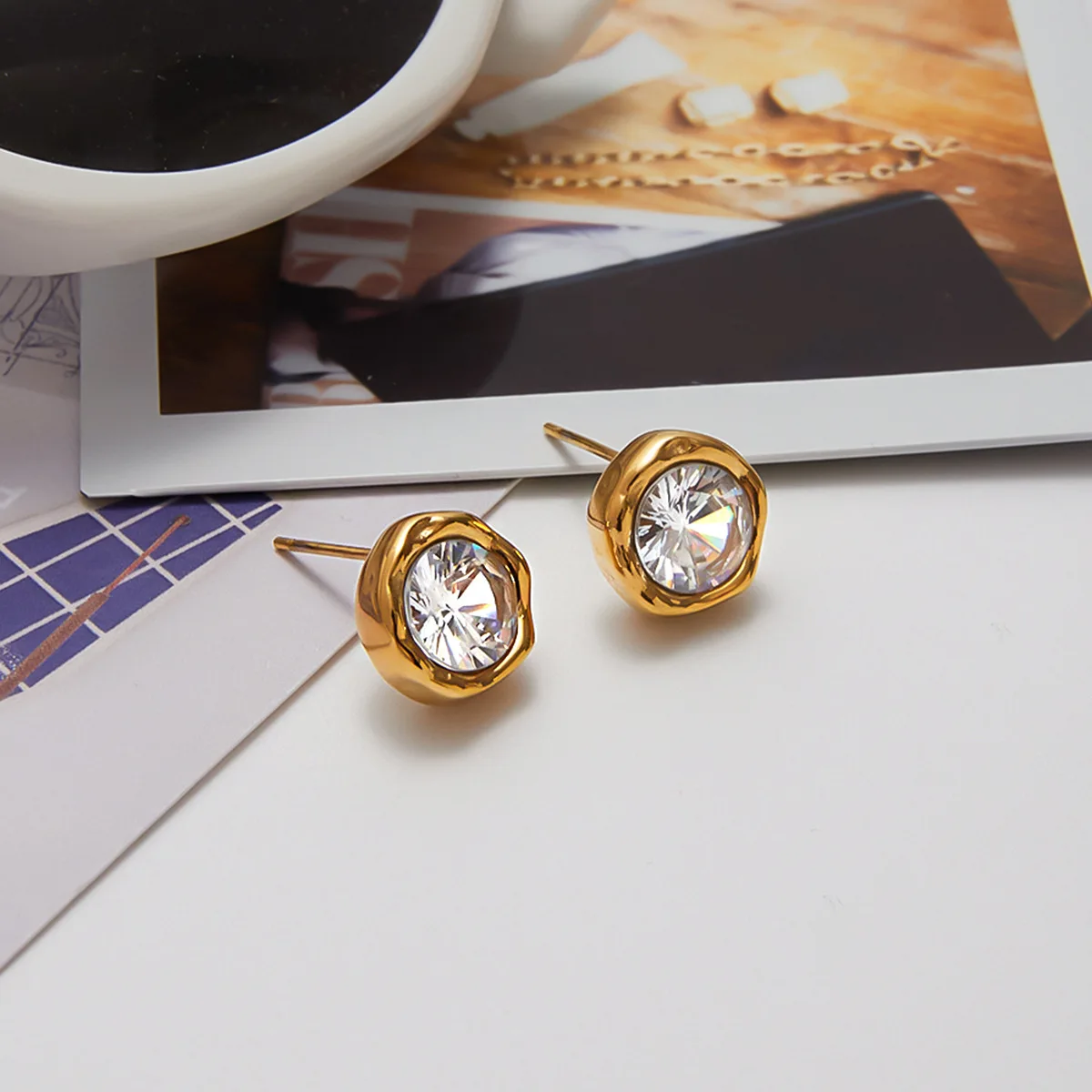 Crater Studs