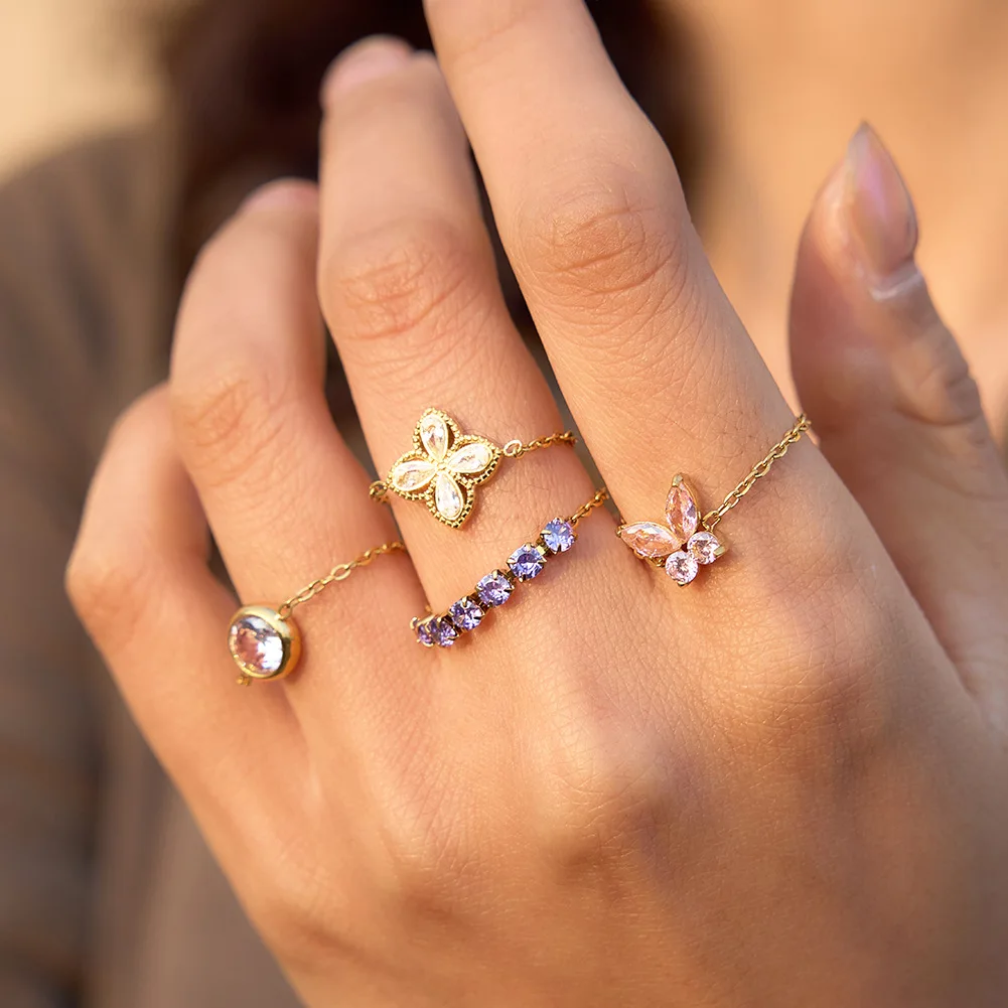 Petite Ring