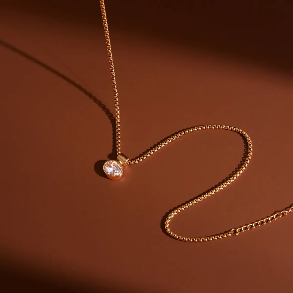 Vimi Necklace