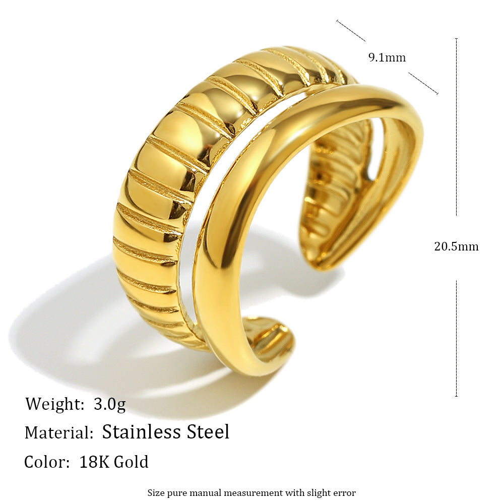 Curvy Ring