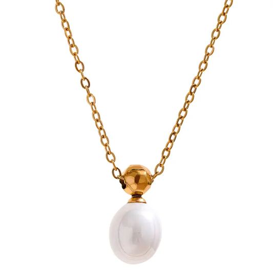 Pearl drop Necklace