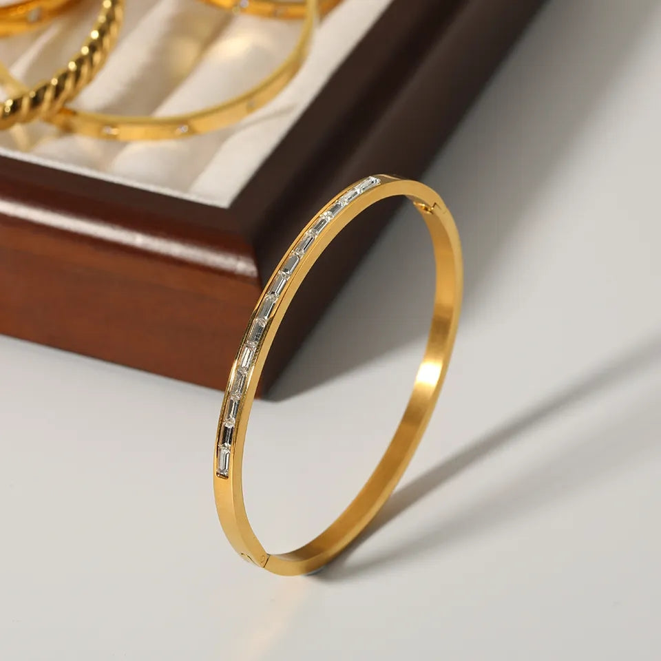 Alif Cuff