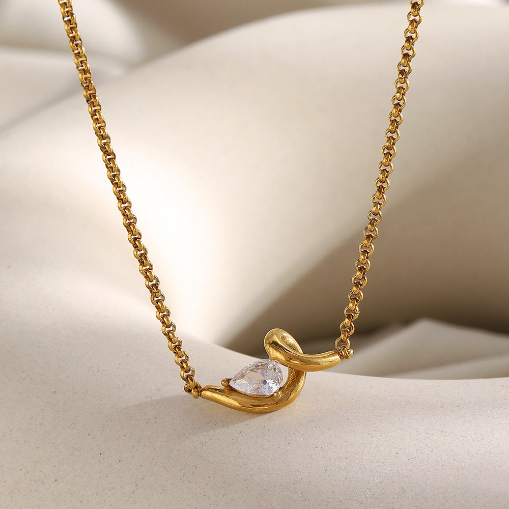 Sway Necklace