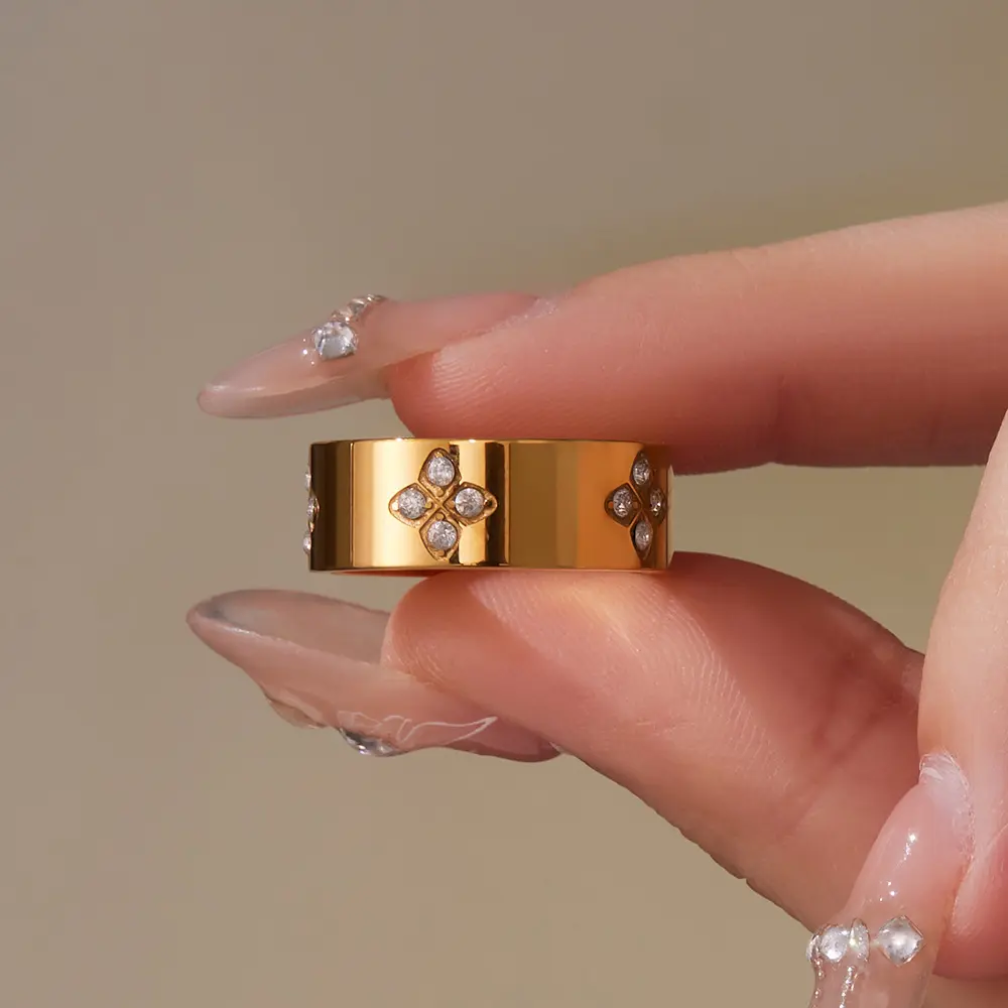 Flower Band Ring