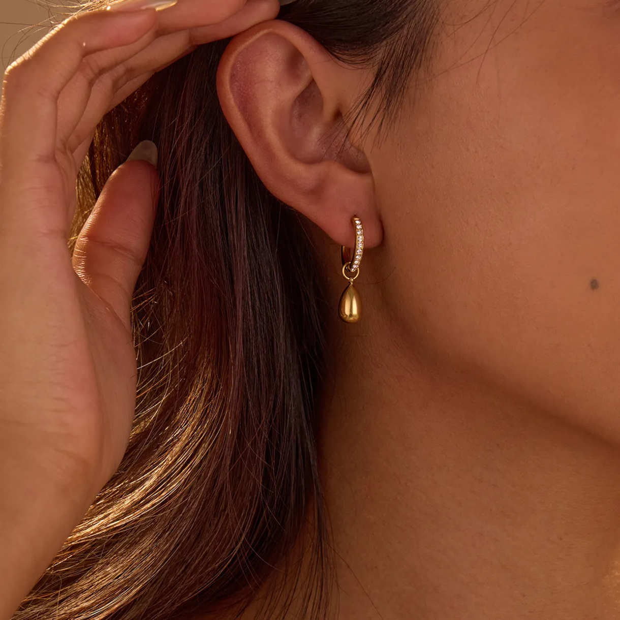 Larme Hoops