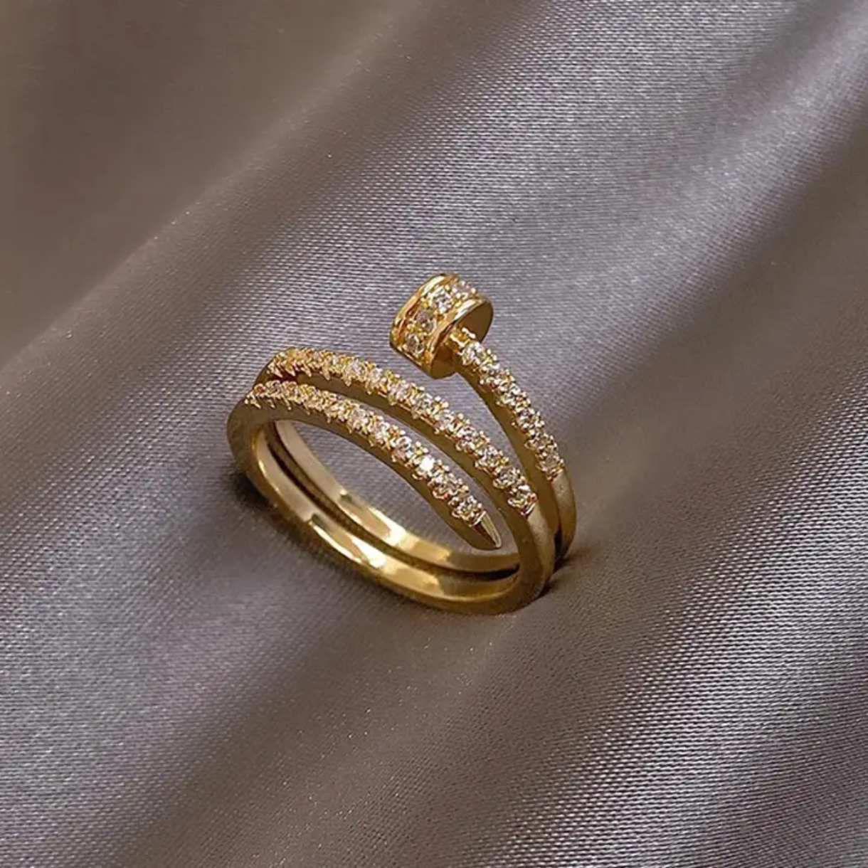 Nail Ring