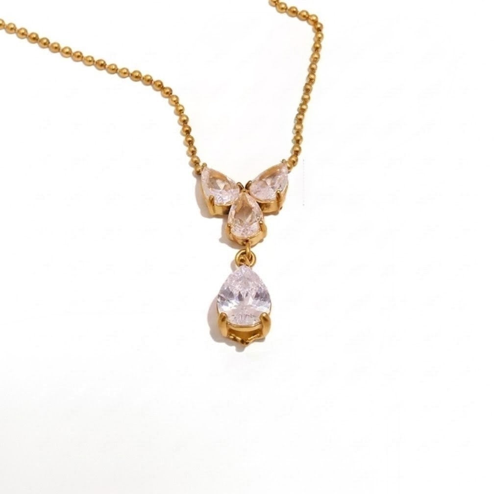 Nimir Necklace