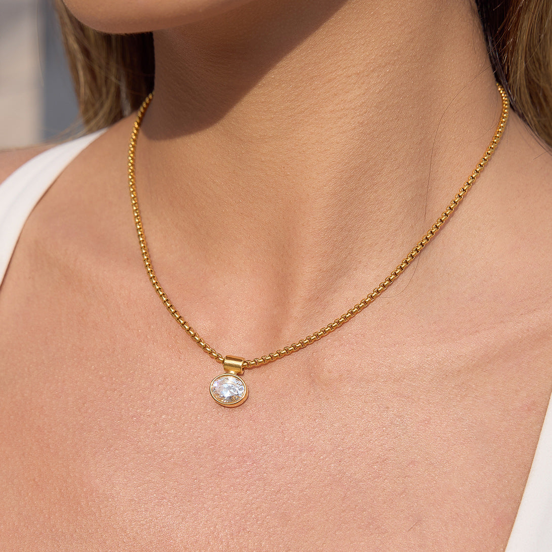 Vimi Necklace