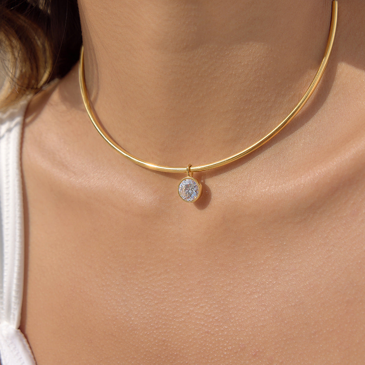 Iris Necklace