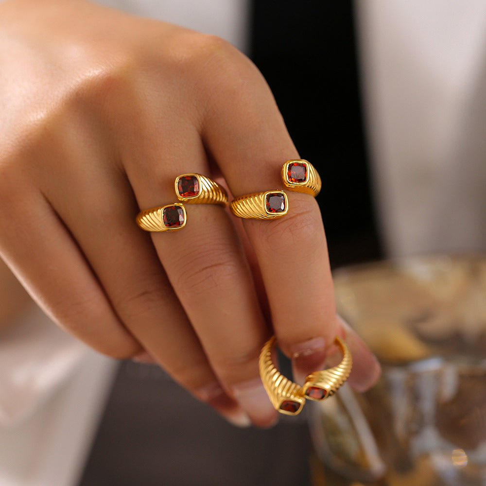 Mandarin Ring