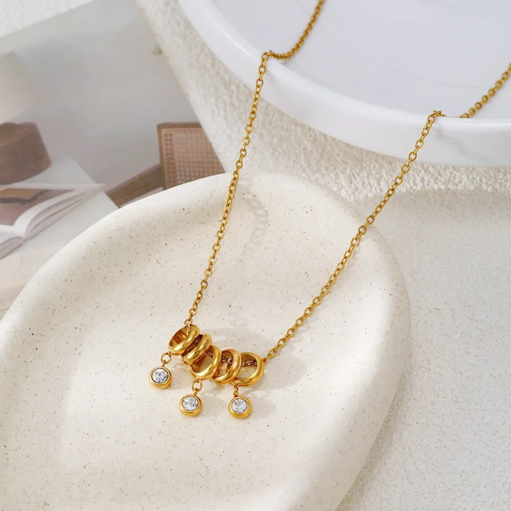 Eira Necklace
