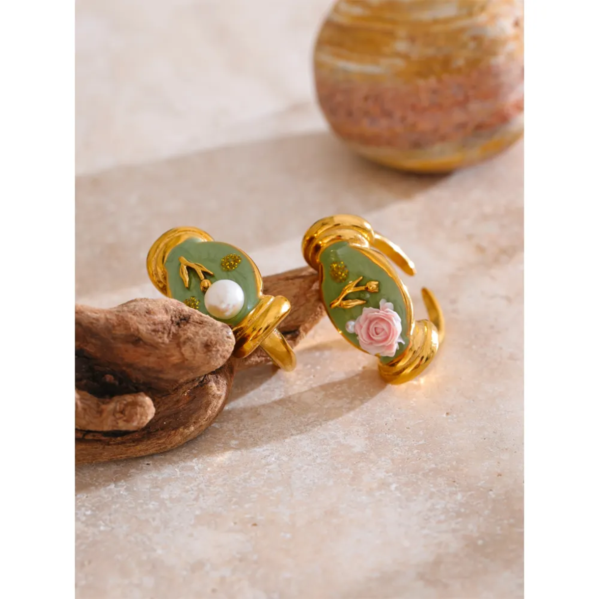 Pinnacle Ring