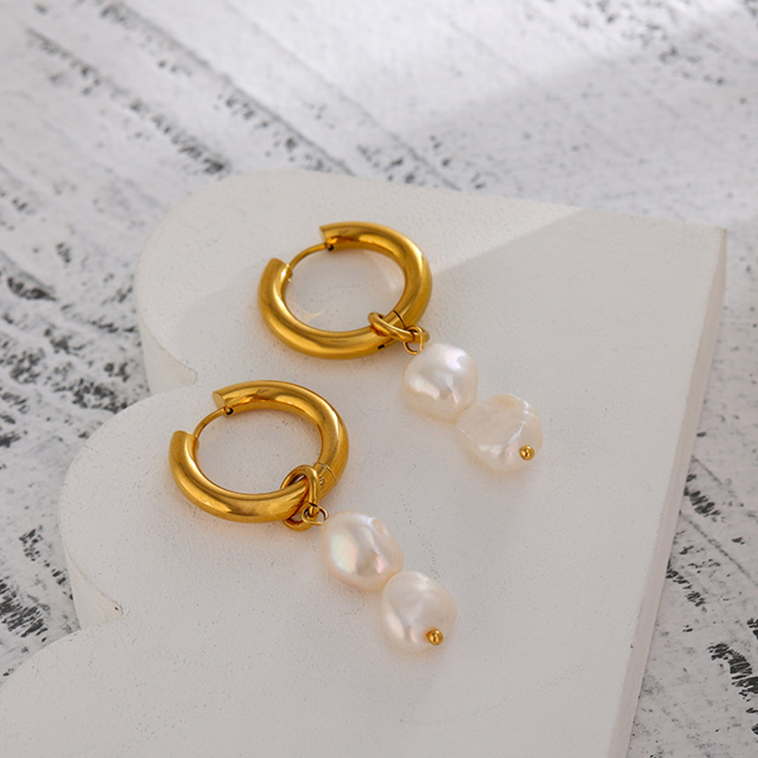 Savvy Pearl Hoops