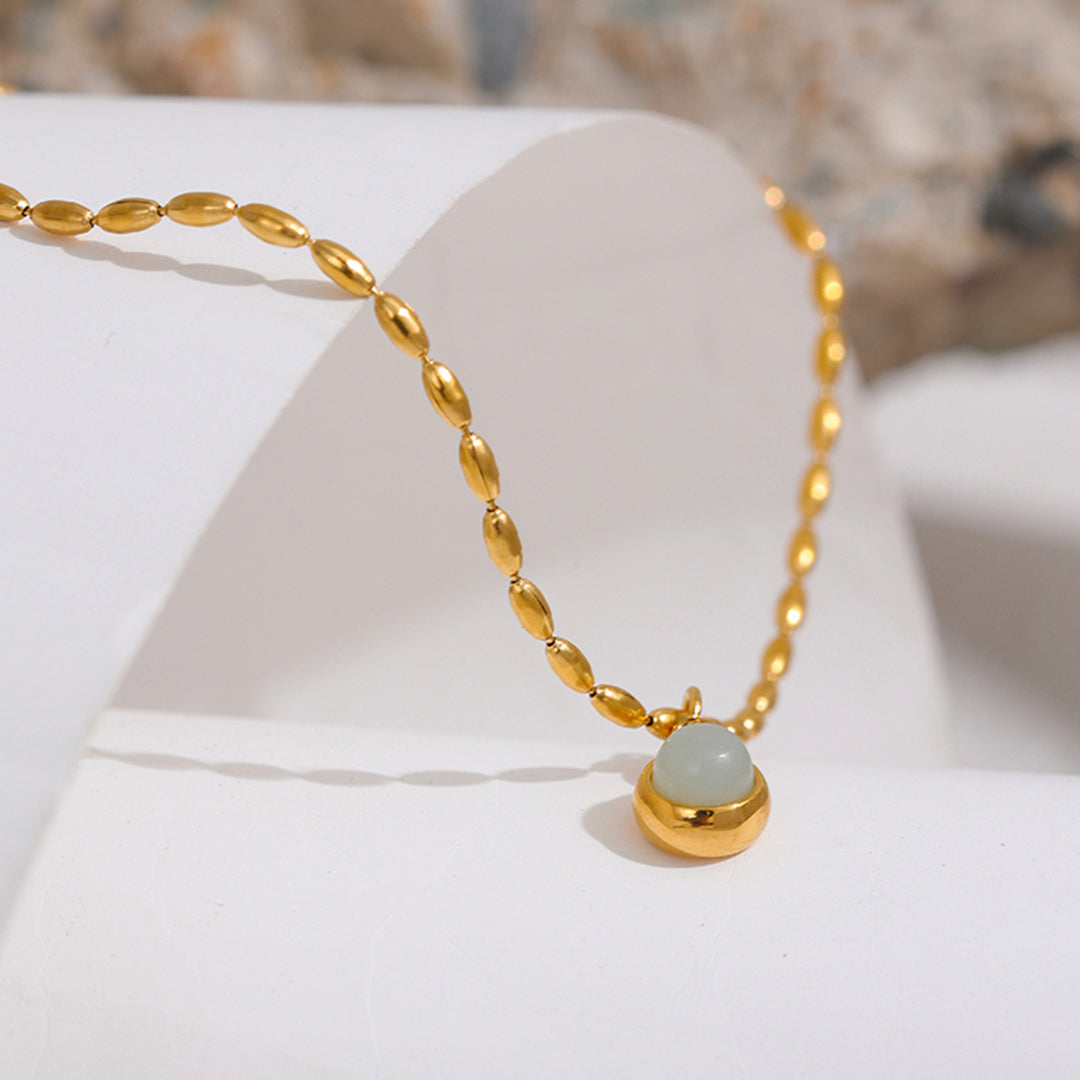 Ava Necklce